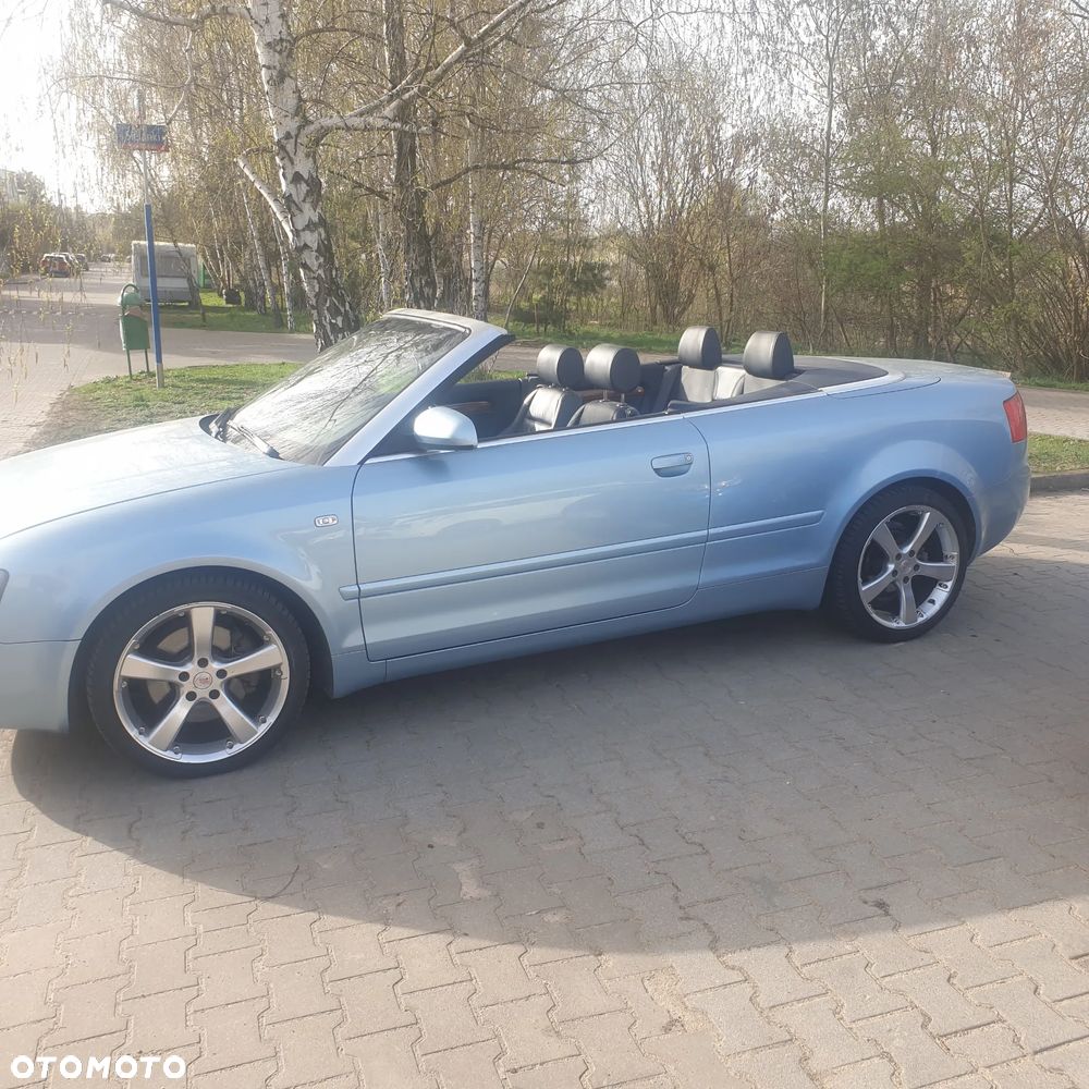 Audi A4 Cabrio 2.5 TDI - 3