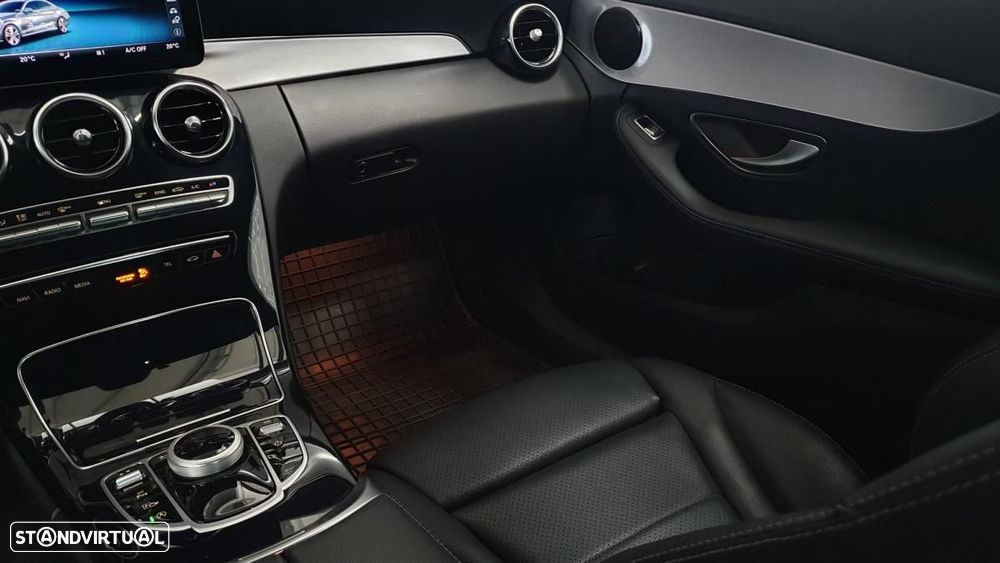 Mercedes-Benz C 220 d AMG Line - 26