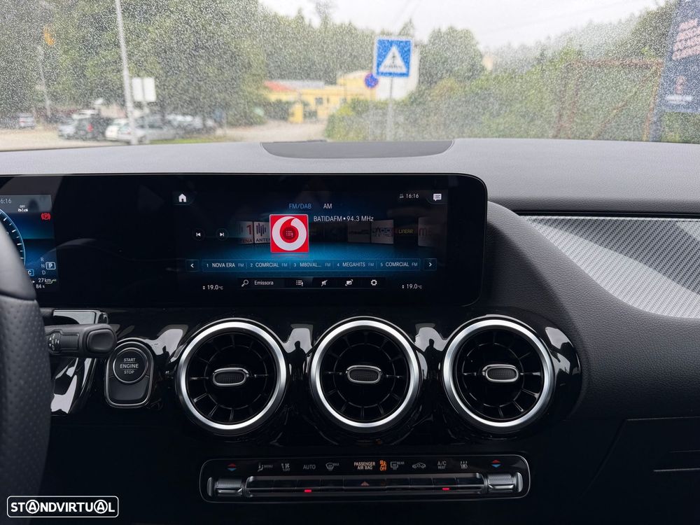 Mercedes-Benz GLA 250 - 26