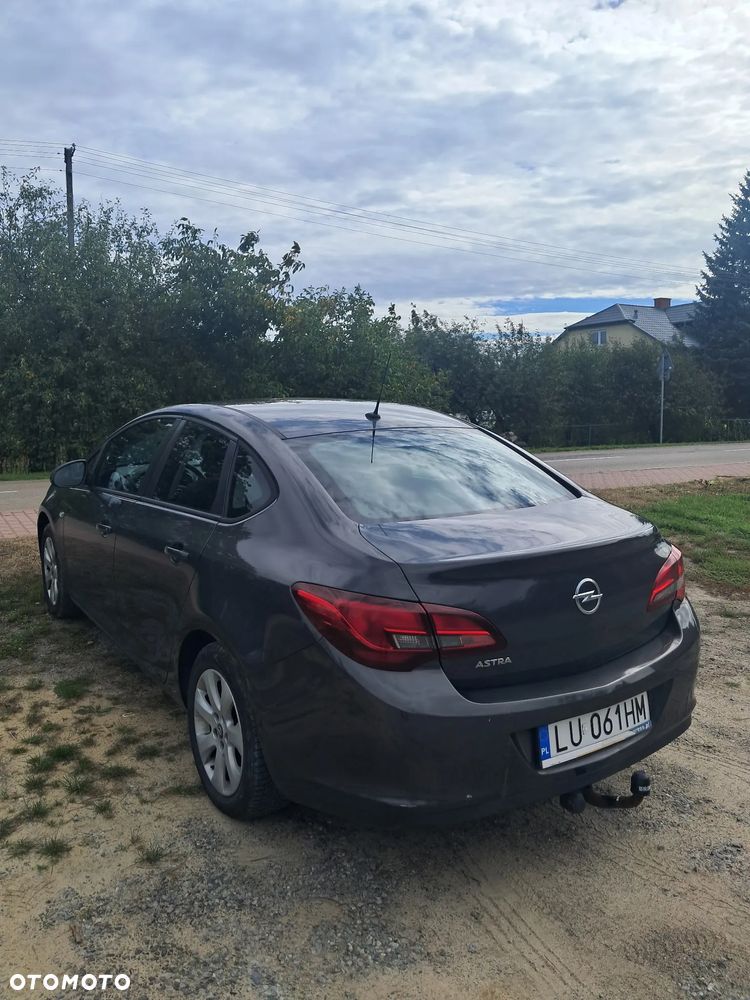 Opel Astra