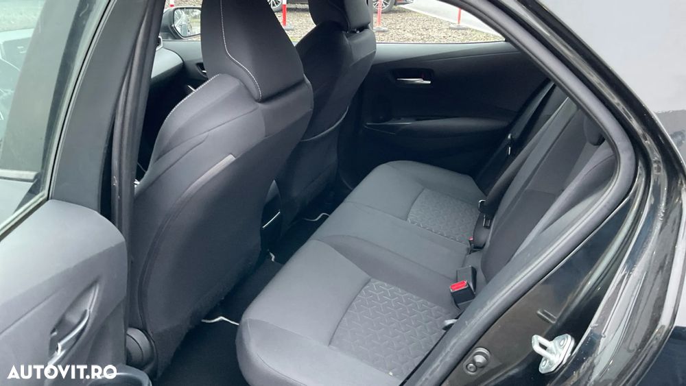 Toyota Corolla Sedan 1.8 HSD Dynamic - 31