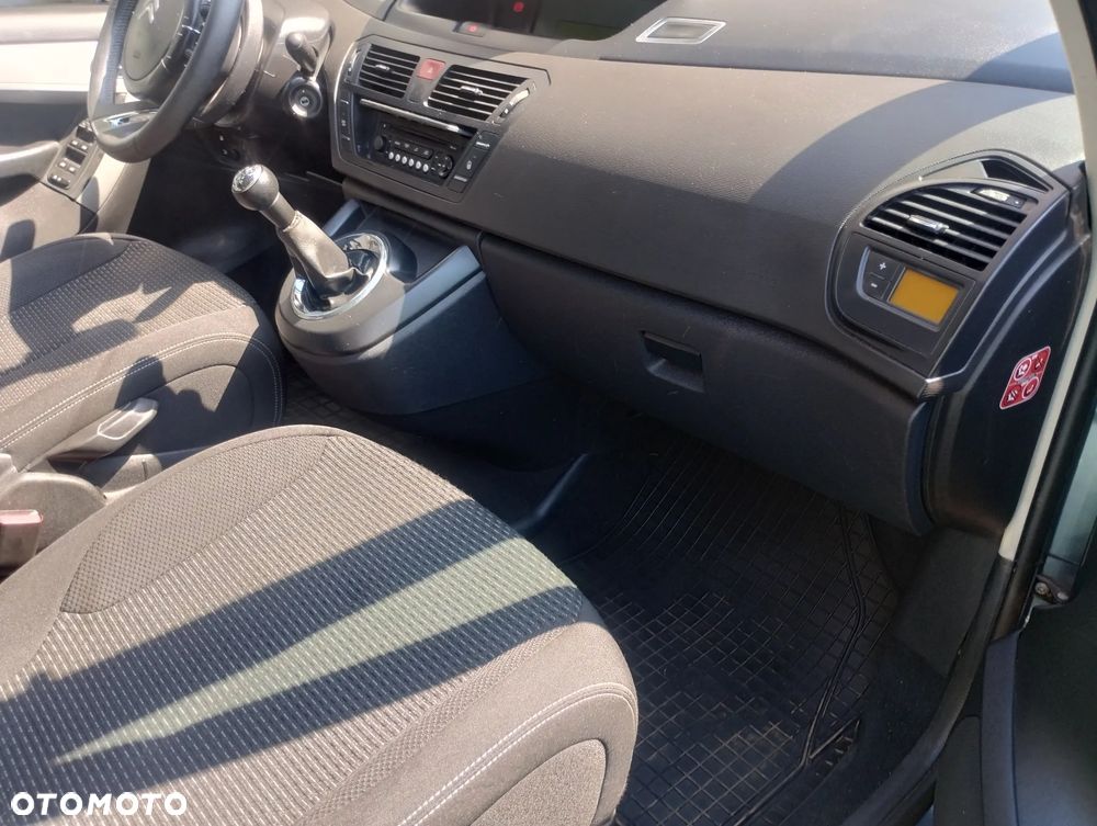 Citroën C4 Picasso - 9