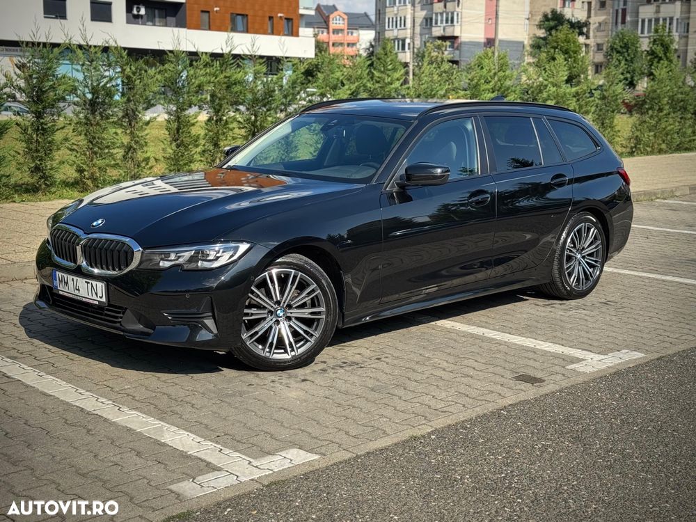 BMW Seria 3 320i AT - 2