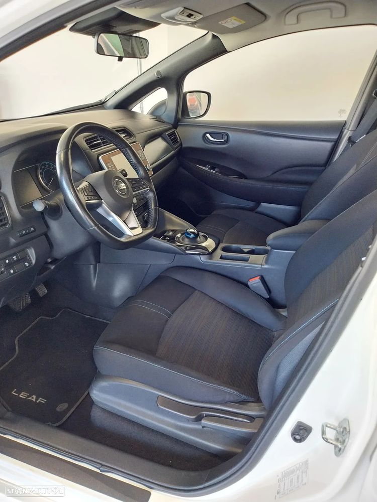 Nissan Leaf Acenta - 11