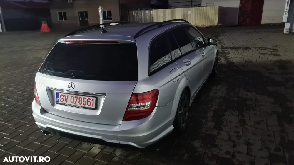 Mercedes-Benz C - 3