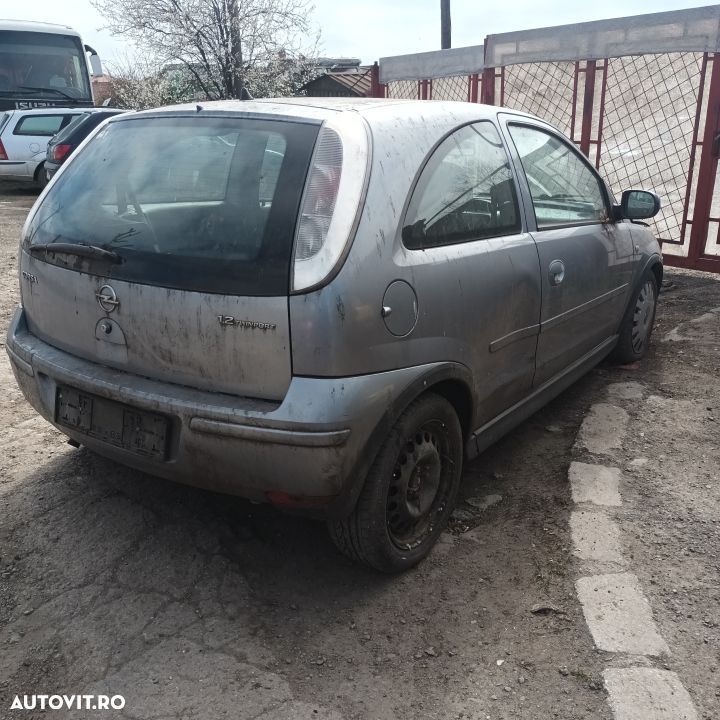 Dezmembrari  Opel CORSA C  2000  > 2009 1.2 Twinport Benzina - 4