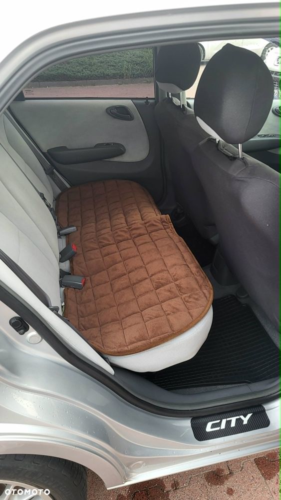 Honda City 1.4 Comfort - 8