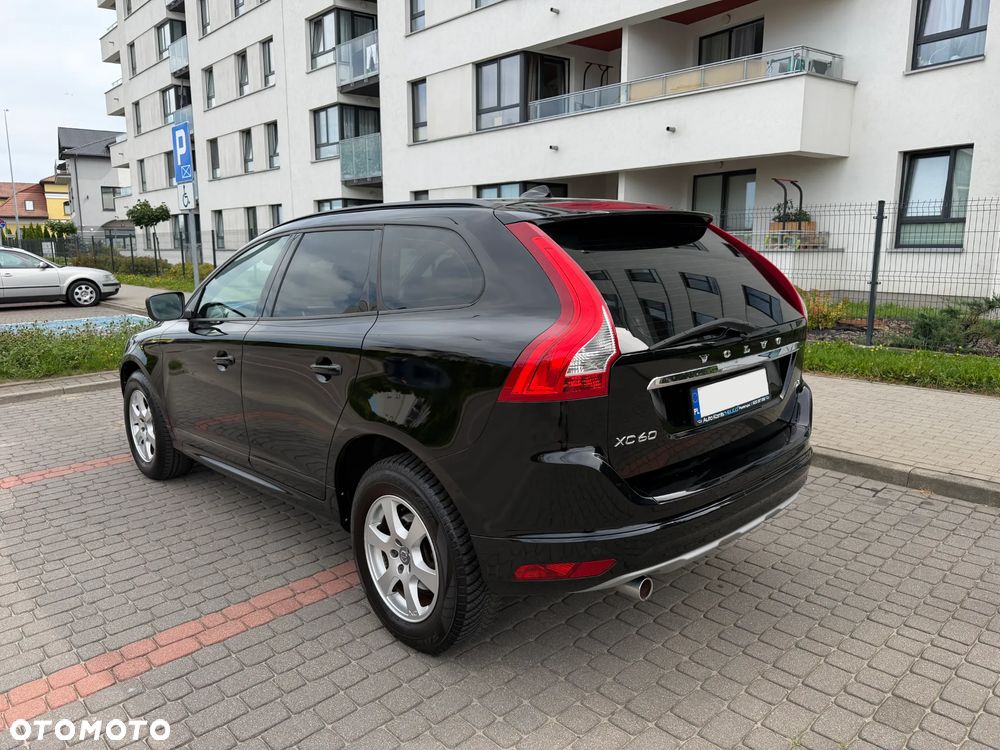 Volvo XC 60 D3 Momentum - 7