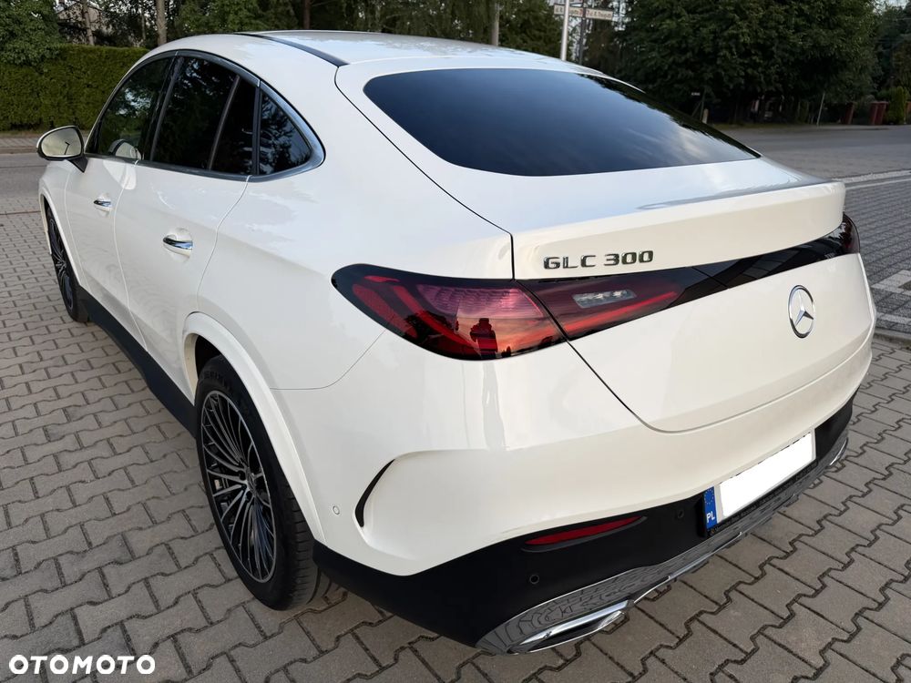 Mercedes-Benz GLC 300 mHEV 4-Matic AMG Line - 15