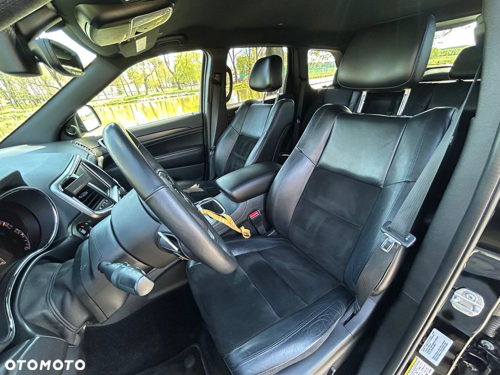 Jeep Grand Cherokee - 9
