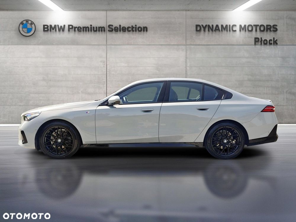 BMW Seria 5 520d xDrive mHEV M Sport - 3