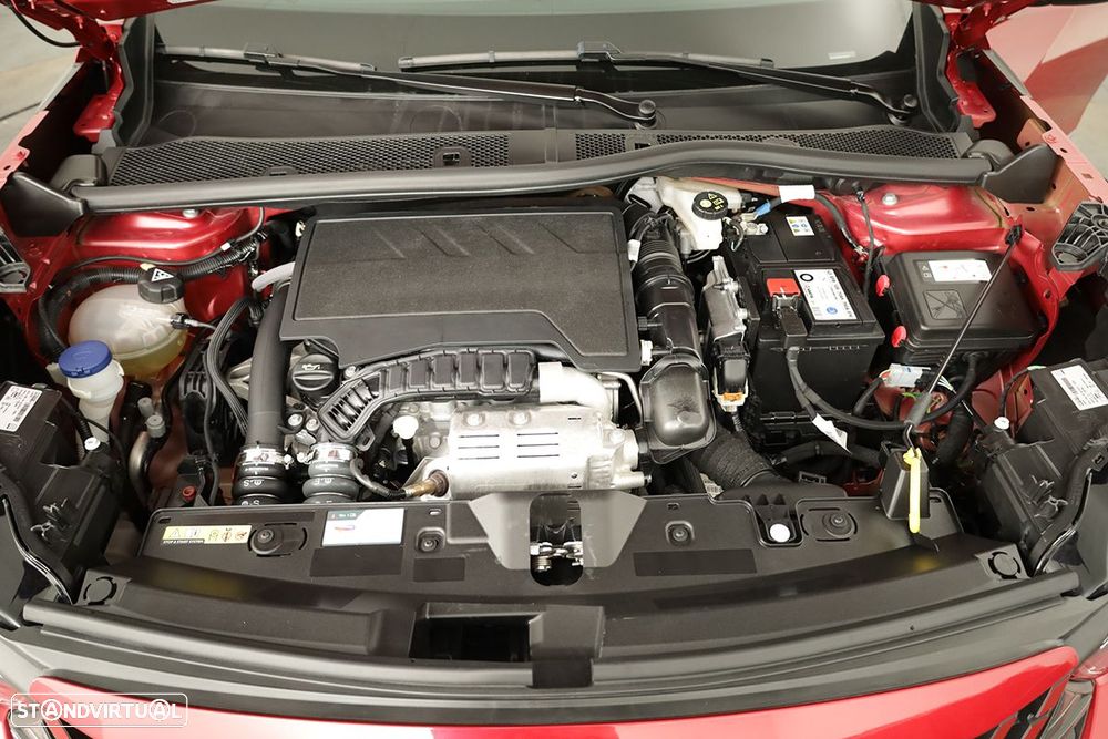 Peugeot 2008 1.2 PureTech Allure - 25