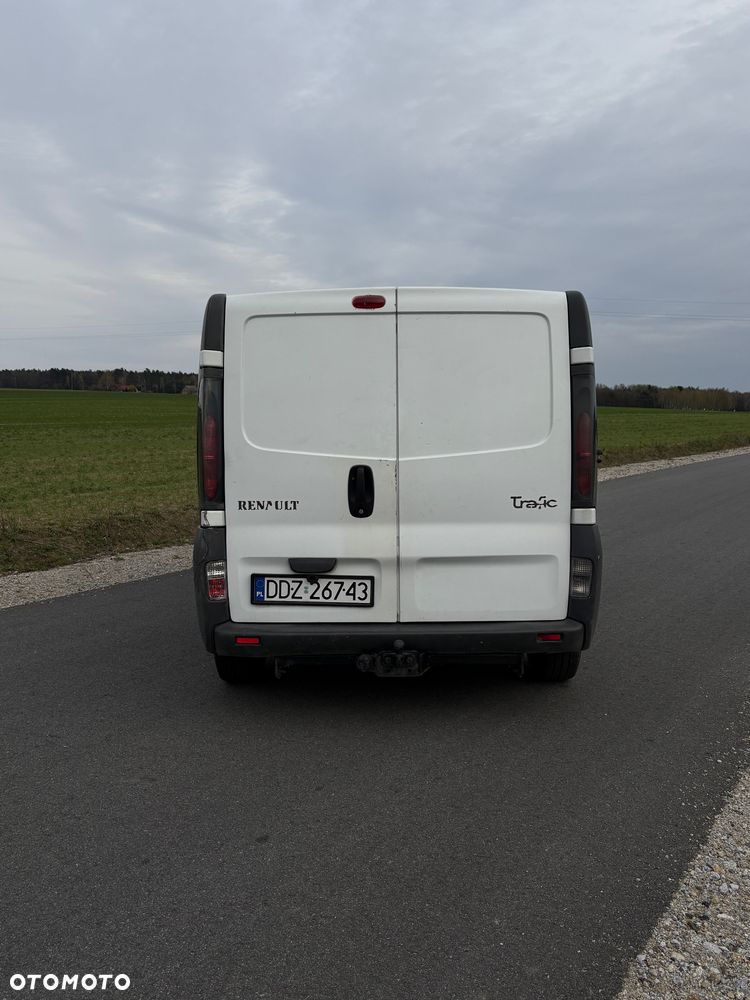 Renault Trafic - 12