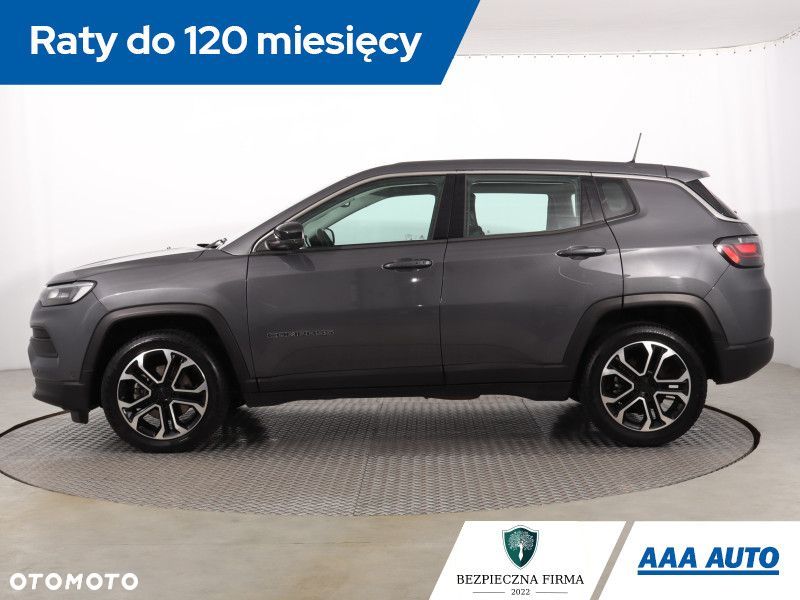Jeep Compass - 4