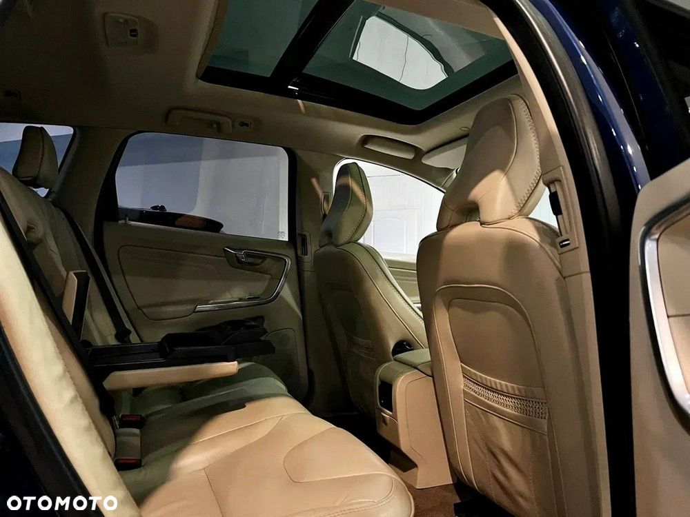 Volvo XC 60 T6 AWD Summum - 3