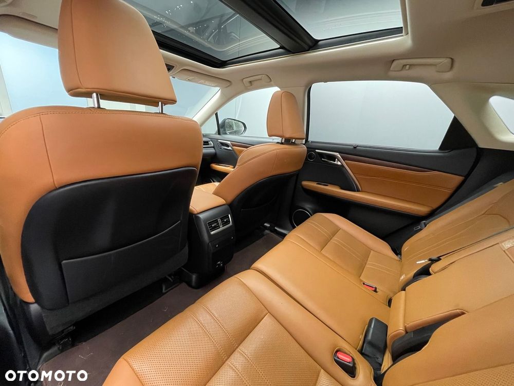 Lexus RX 450h Omotenashi - 7