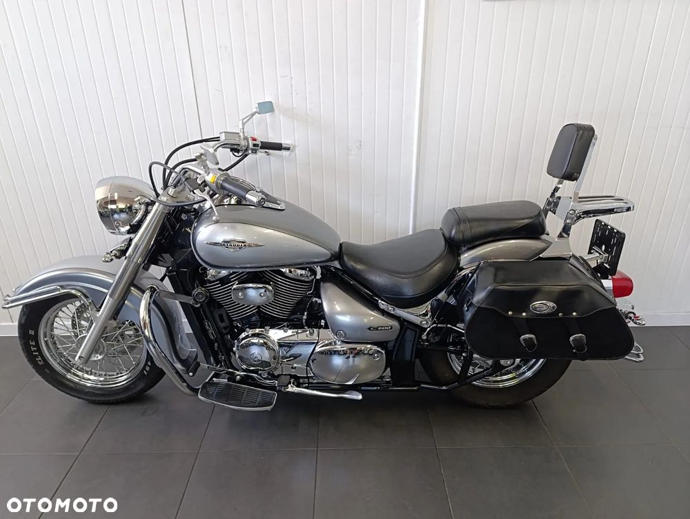 Suzuki VL 800 Volusia - Boulevard C50 - 7