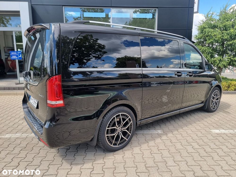 Mercedes-Benz Klasa V 300 d 4-Matic Exclusive 9G-Tronic (d³ugi) - 12