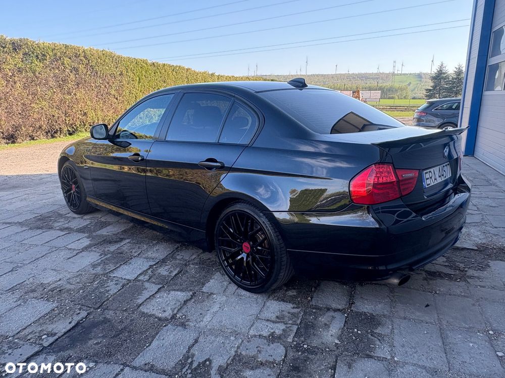 BMW Seria 3 318d - 2