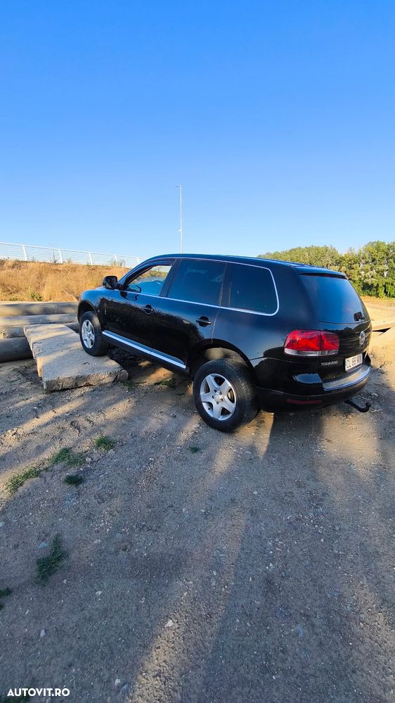 Volkswagen Touareg 2.5 TDI R5 Aut. - 9
