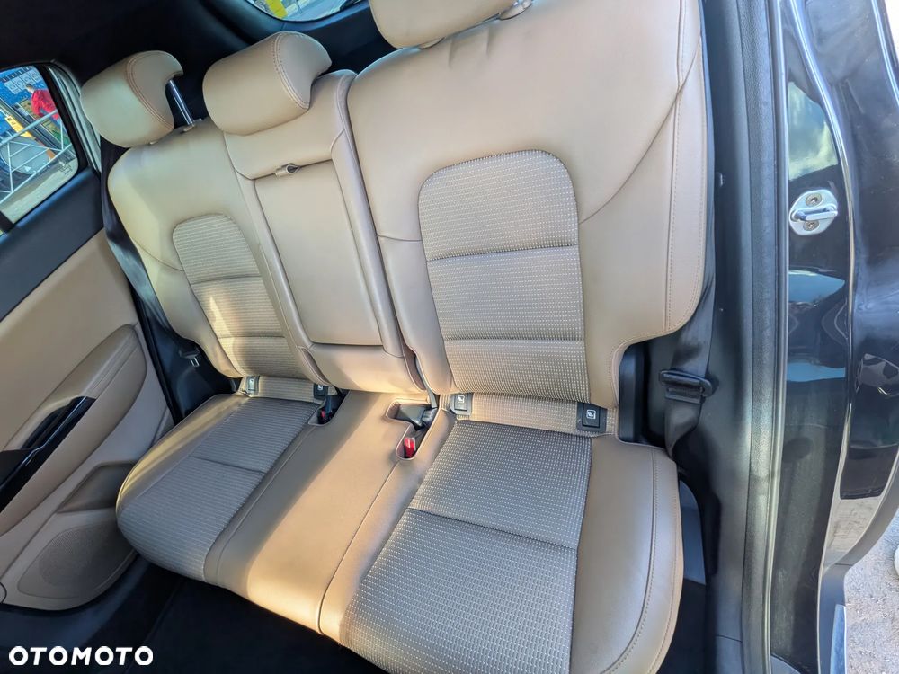 Kia Sportage 1.6 T-GDI Business Line 4WD DCT - 14