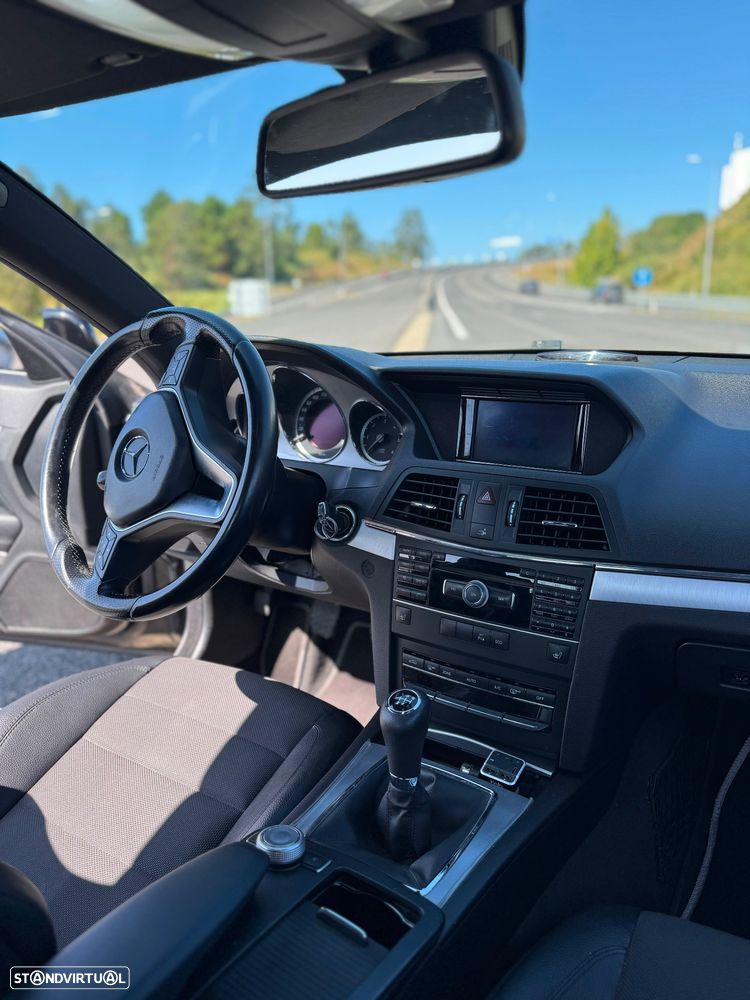Mercedes-Benz E 220 CDi Avantgarde BlueEfficiency - 10
