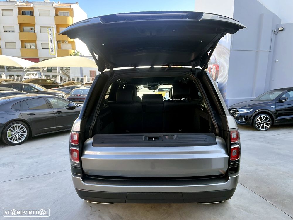 Land Rover Range Rover P400e Plug-in Vogue - 32