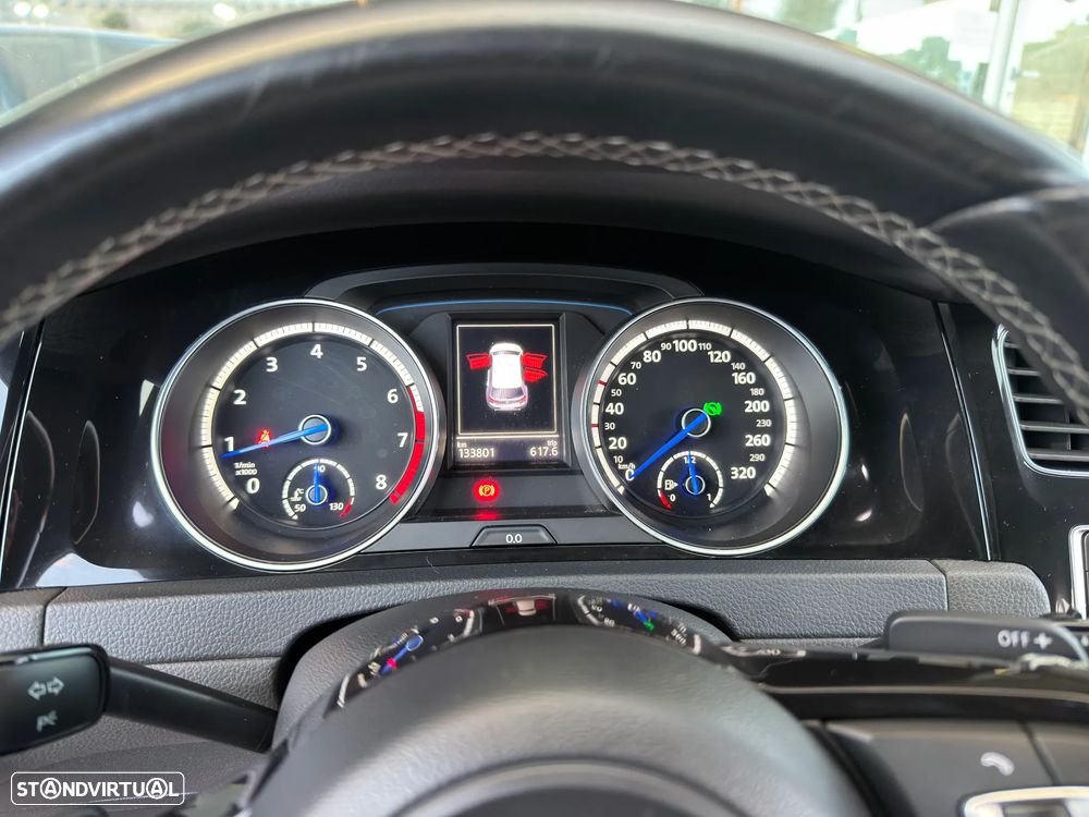 VW Golf R 4Motion BlueMotion DSG - 15