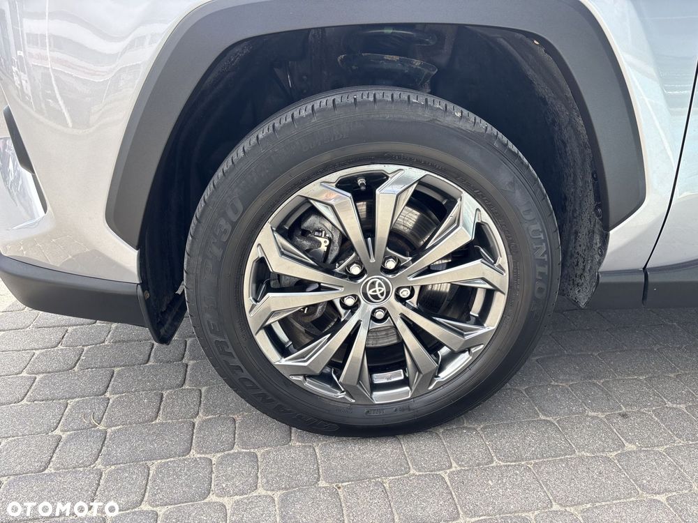 Toyota RAV4 - 24