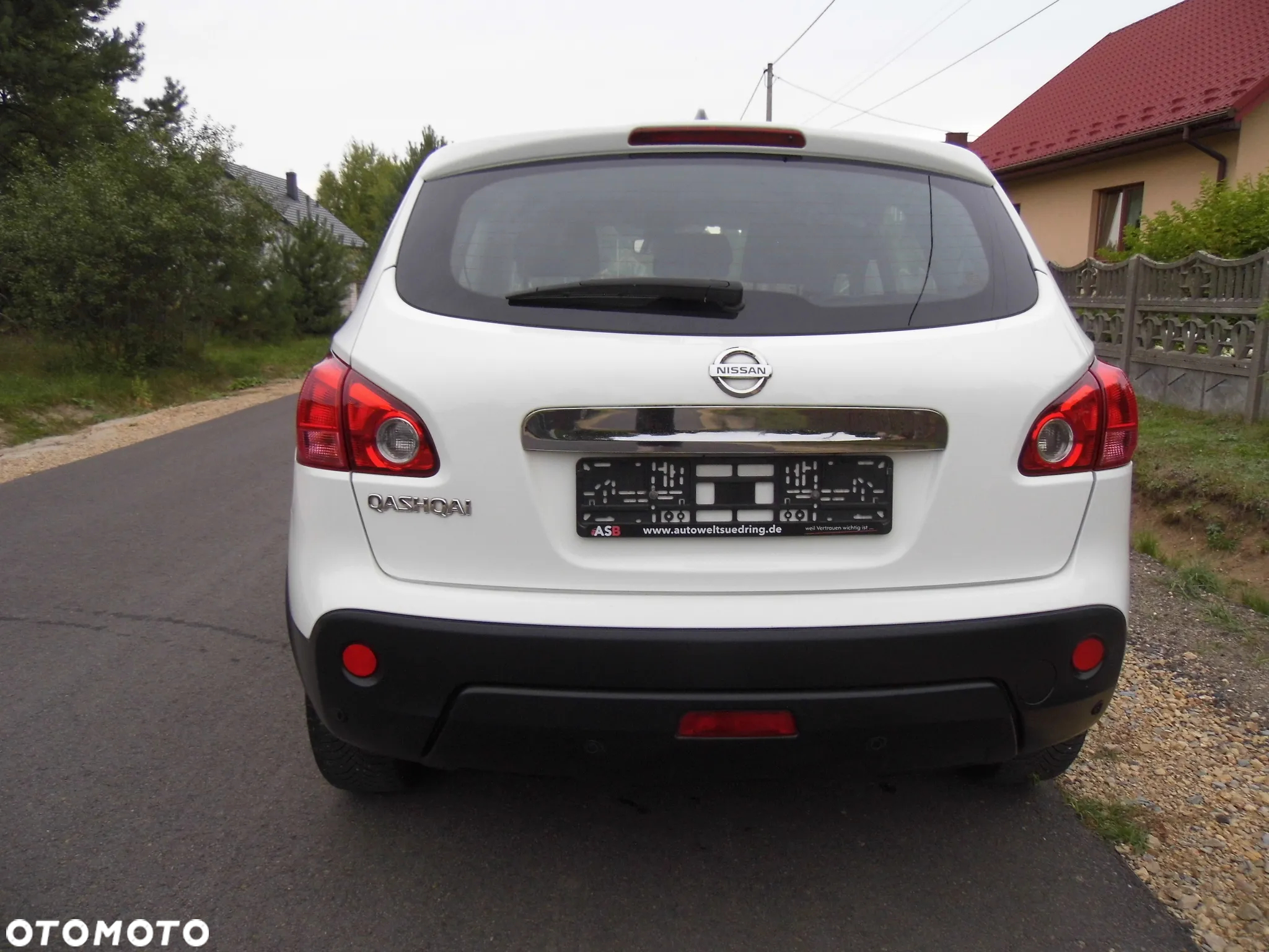 Nissan Qashqai 1.6 visia - 12
