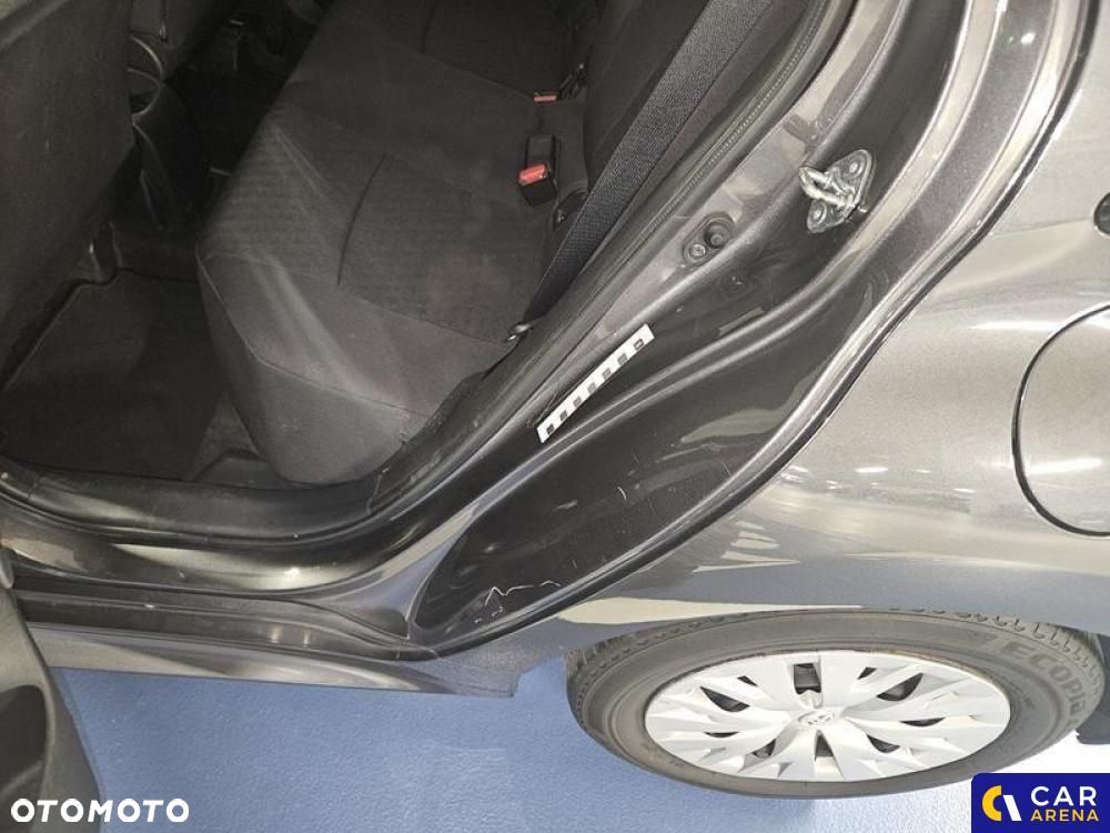 Toyota Yaris 1.5 Comfort - 31