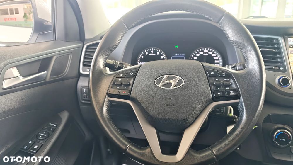 Hyundai Tucson - 25