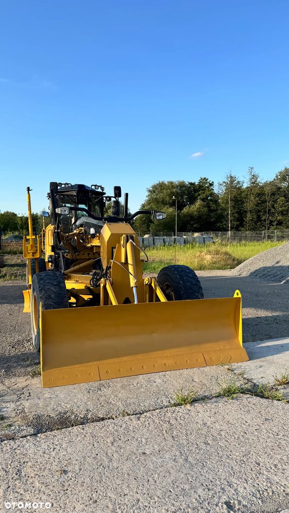 Caterpillar 120 M2 AWD - 2