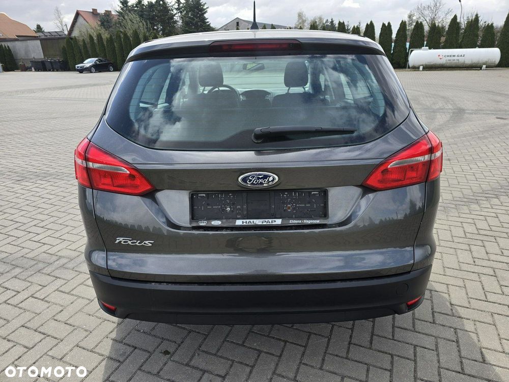 Ford Focus - 10