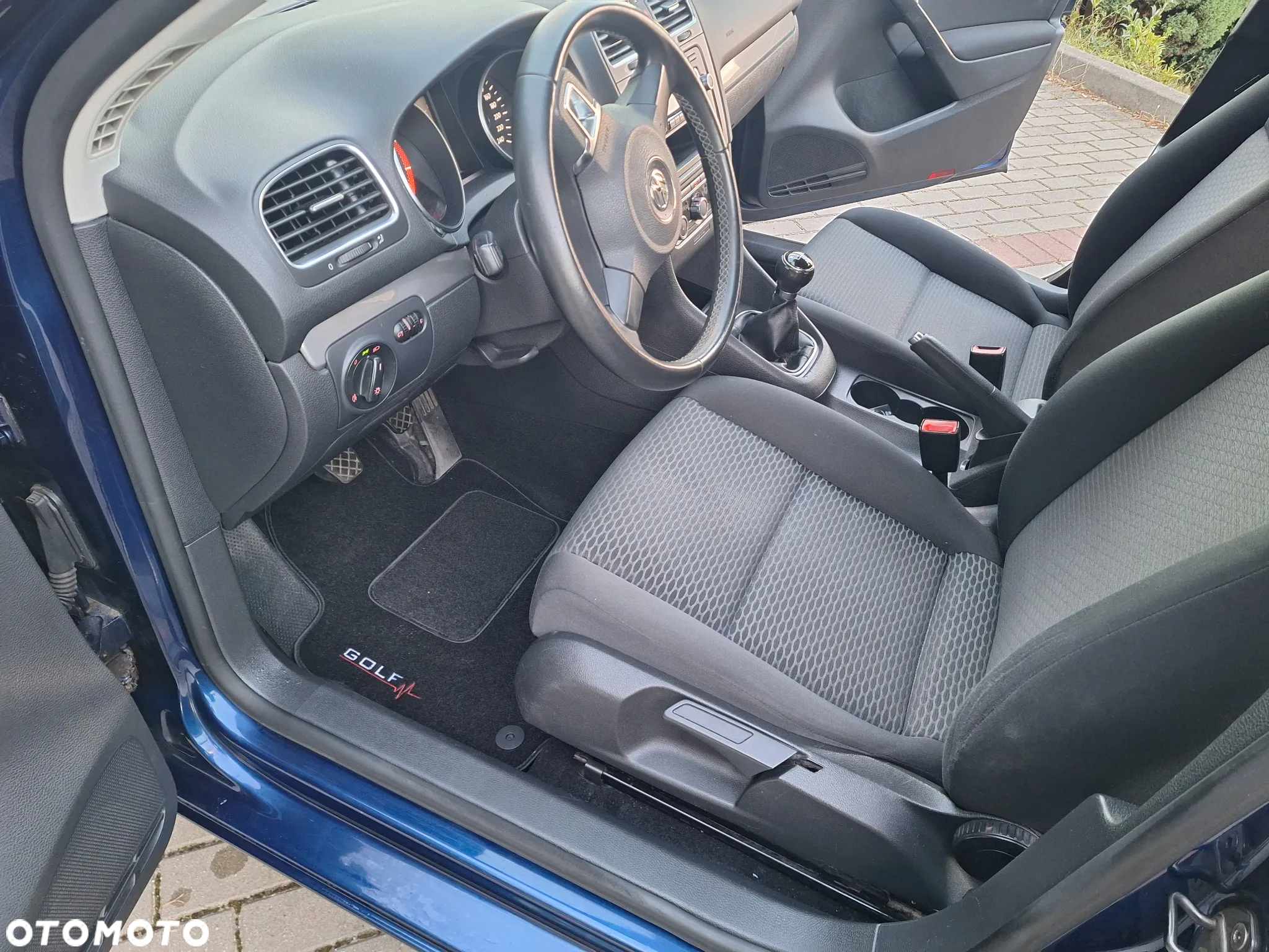 Volkswagen Golf 1.4 Comfortline - 23