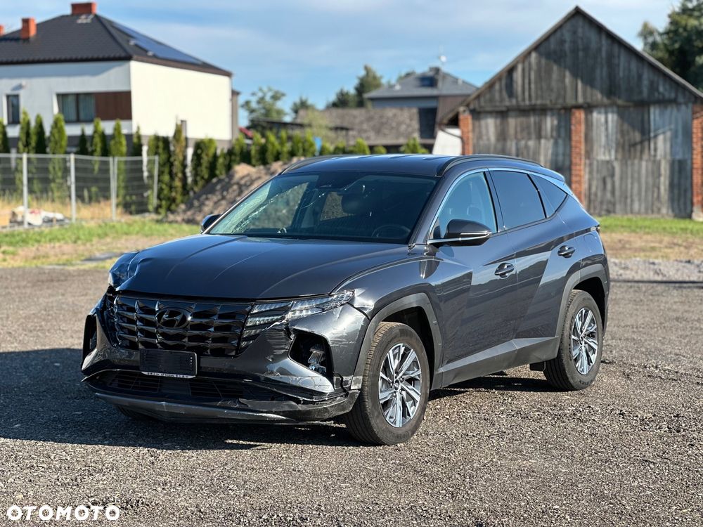 Hyundai Tucson - 2