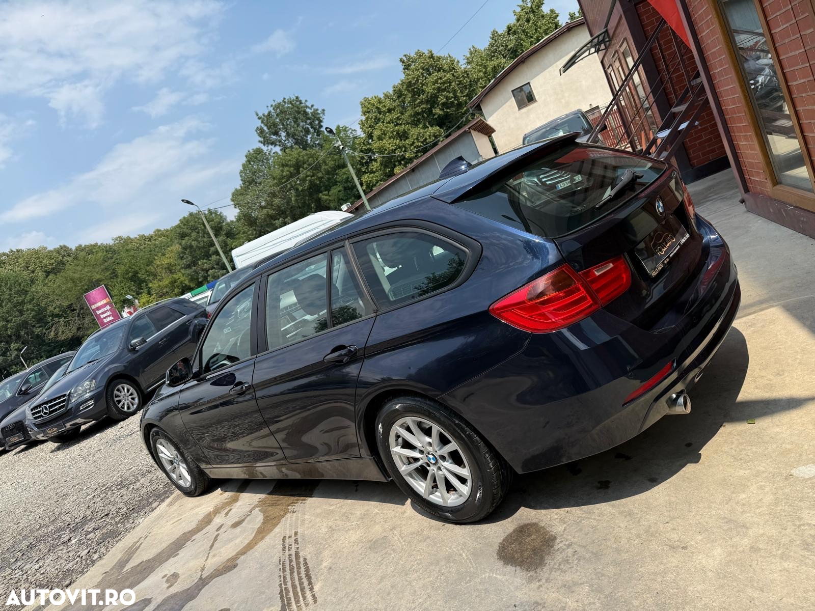 BMW Seria 3 - 2