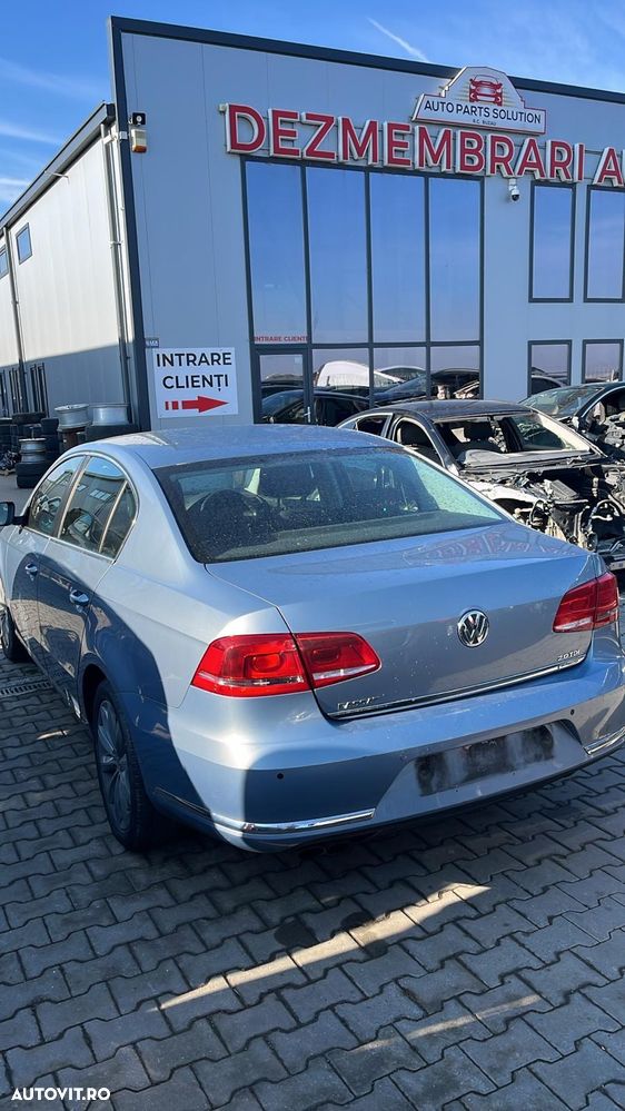 Dezmembram Volkswagen Passat B7 2.0TDI din 2013 - 3