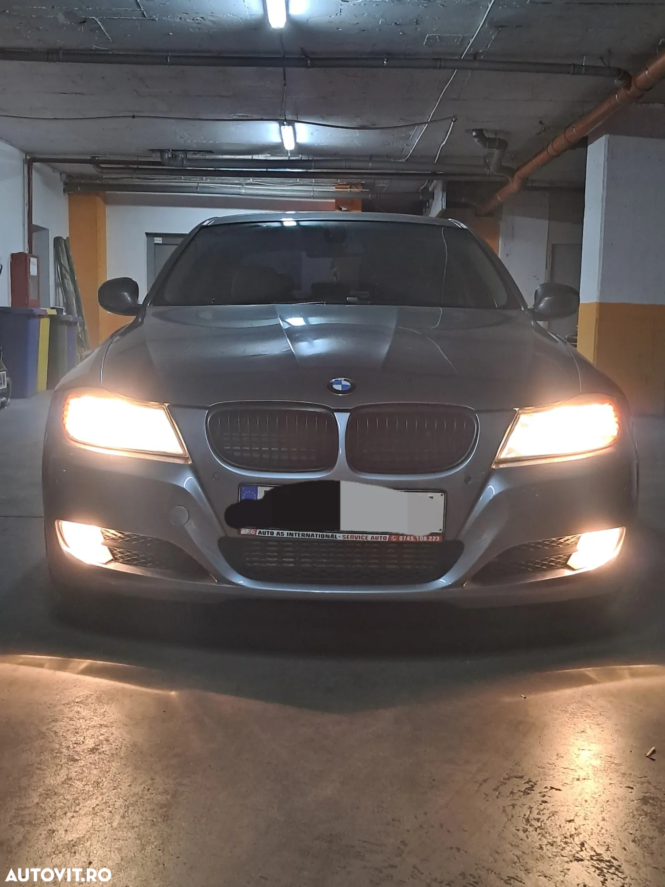 BMW Seria 3 318d - 12