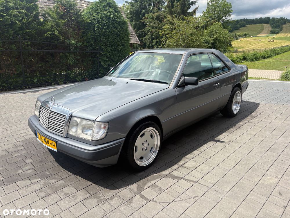 Mercedes-Benz W124 (1984-1993) - 1