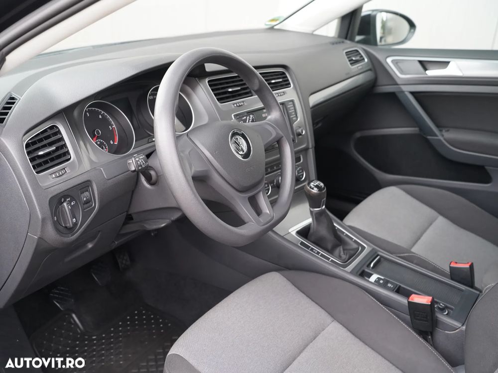 Volkswagen Golf 1.6 TDI BlueMotion Technology Trendline - 5