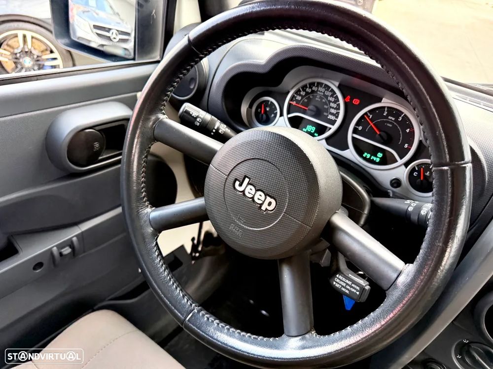 Jeep Wrangler 2.8 CRD MTX Sport - 13