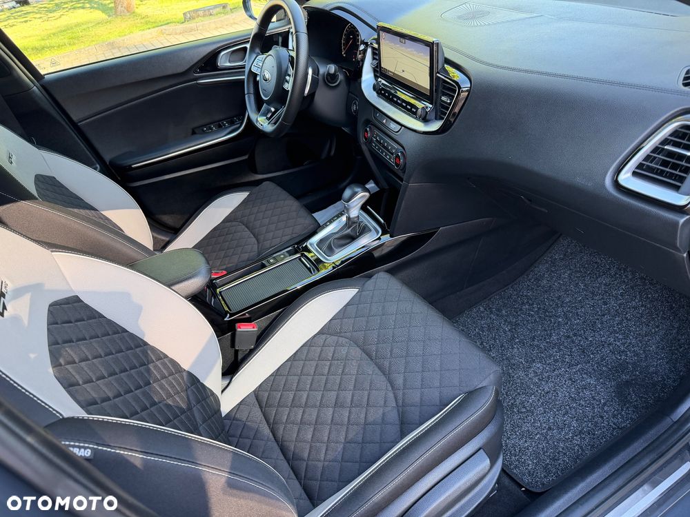 Kia ProCeed 1.5 T-GDI DCT7 OPF GT LINE - 30