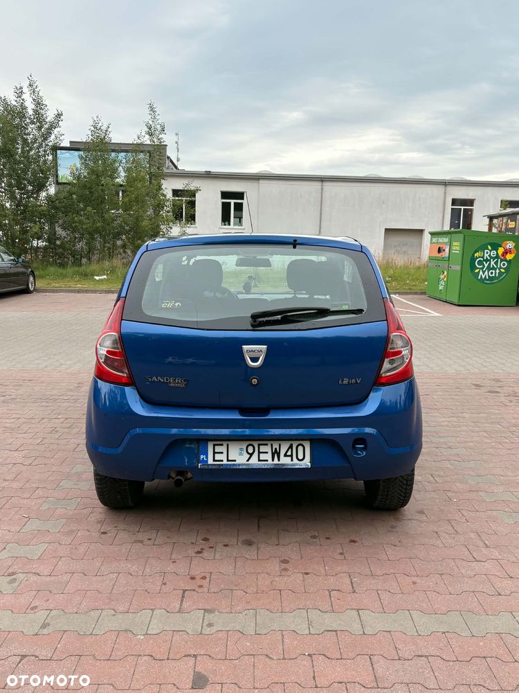Dacia Sandero 1.2 16V - 11