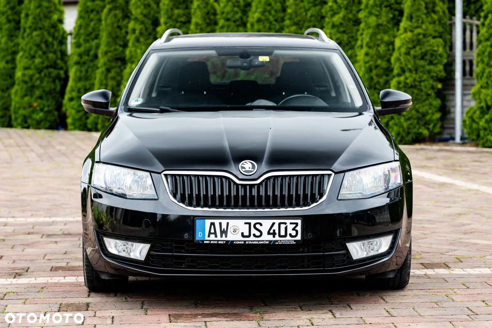Skoda Octavia 2.0 TDI 4x4 Style DSG - 6