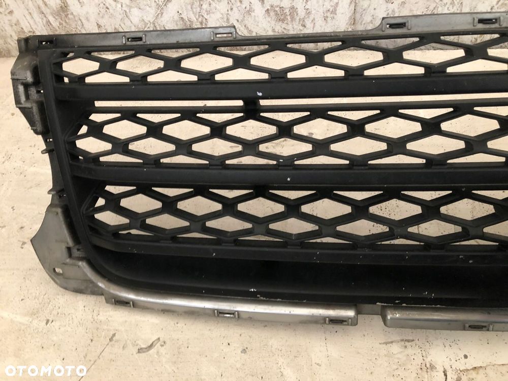 LAND ROVER L322 3.6 KRATKA PRZÓD GRILL - 3