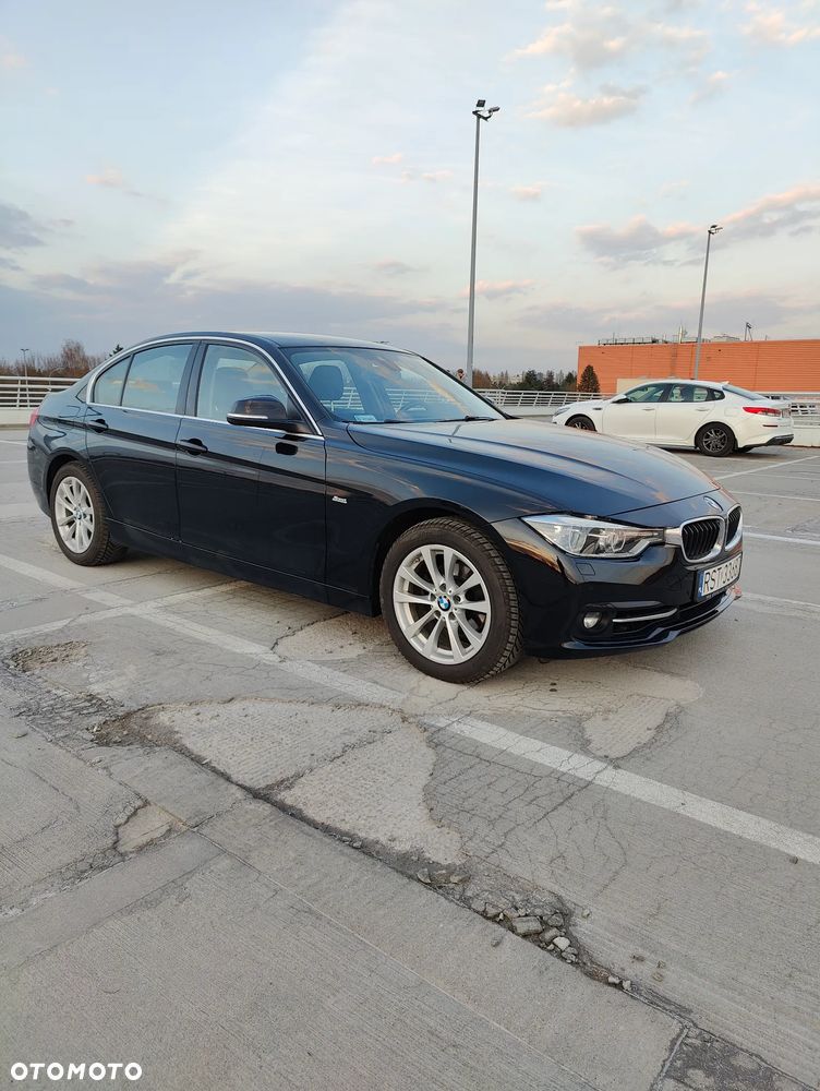 BMW Seria 3 318i Sport Line - 8