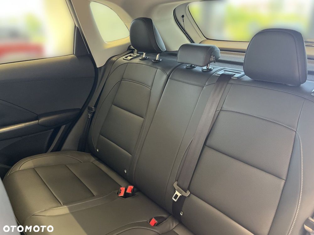 MG ZS Hybrid+ - 18