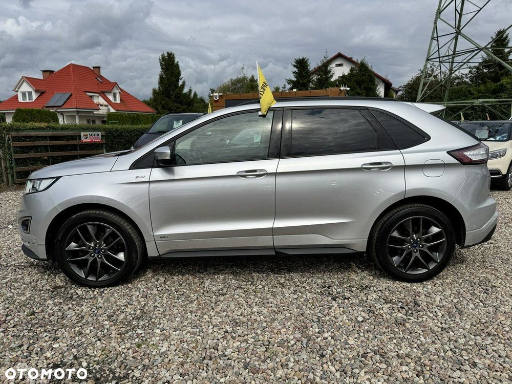 Ford Edge - 8