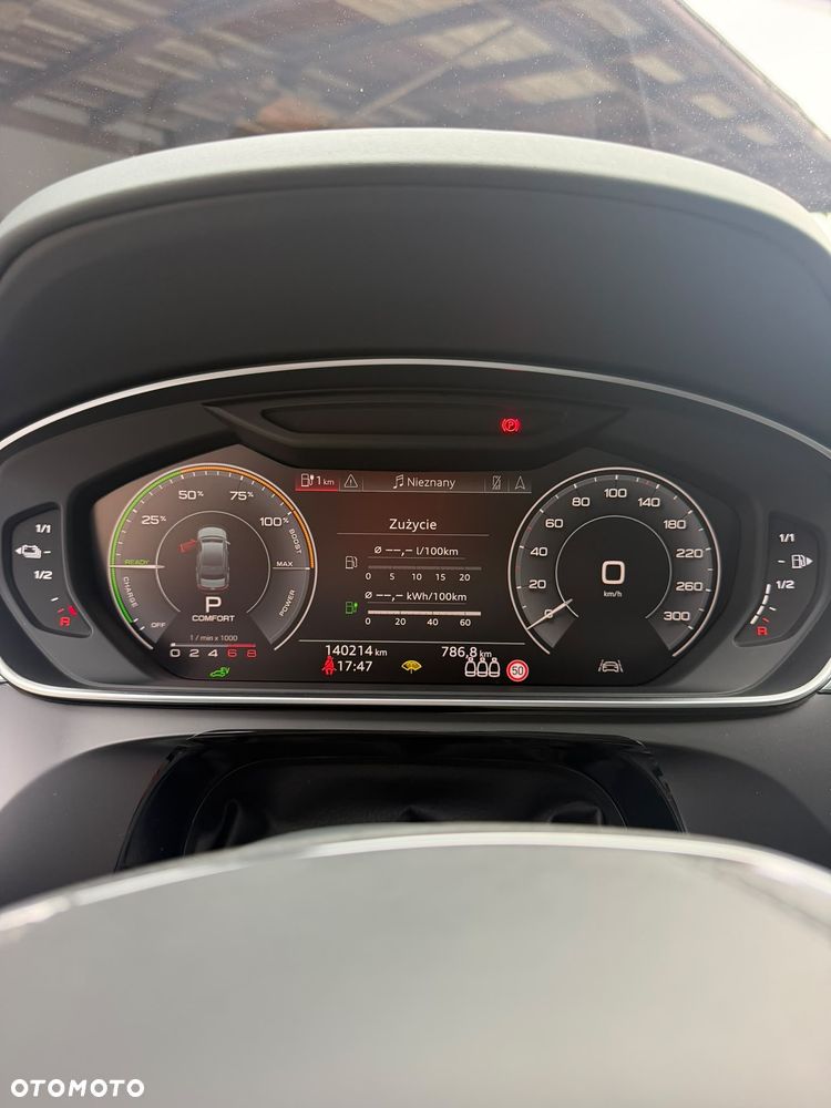 Audi A8 60 TFSI e Quattro Tiptr - 9